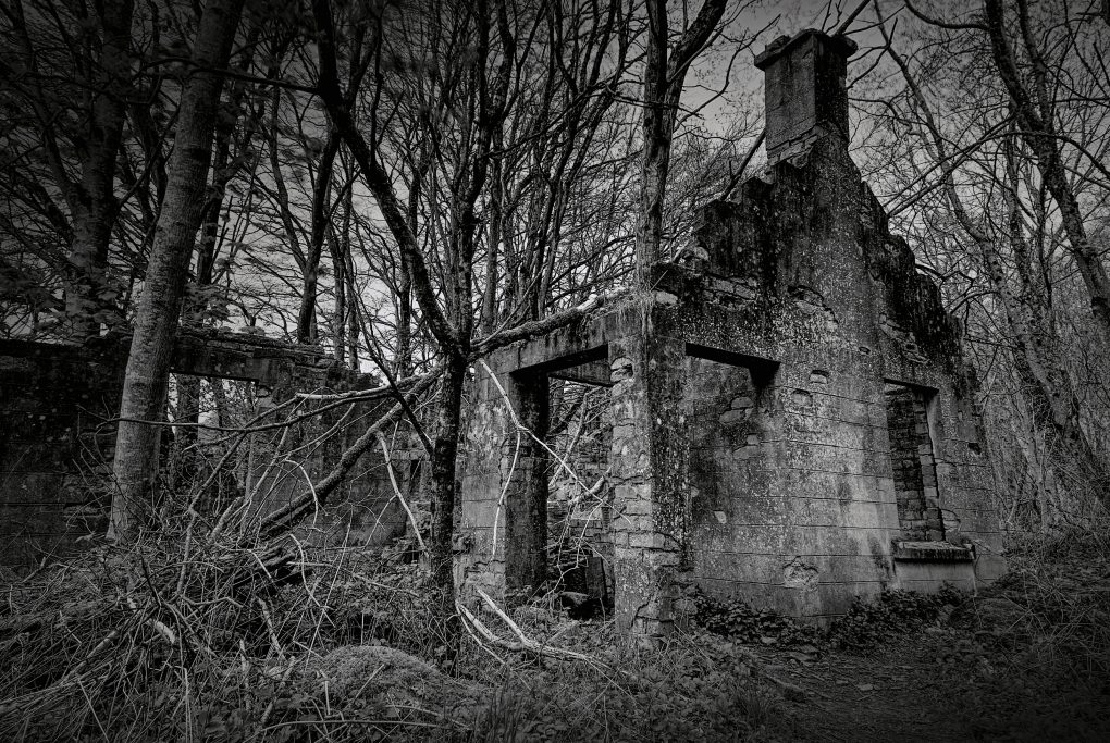 Quite atmospheric - a ruined house at the corner of Lady Mary's Walk outside Crieff